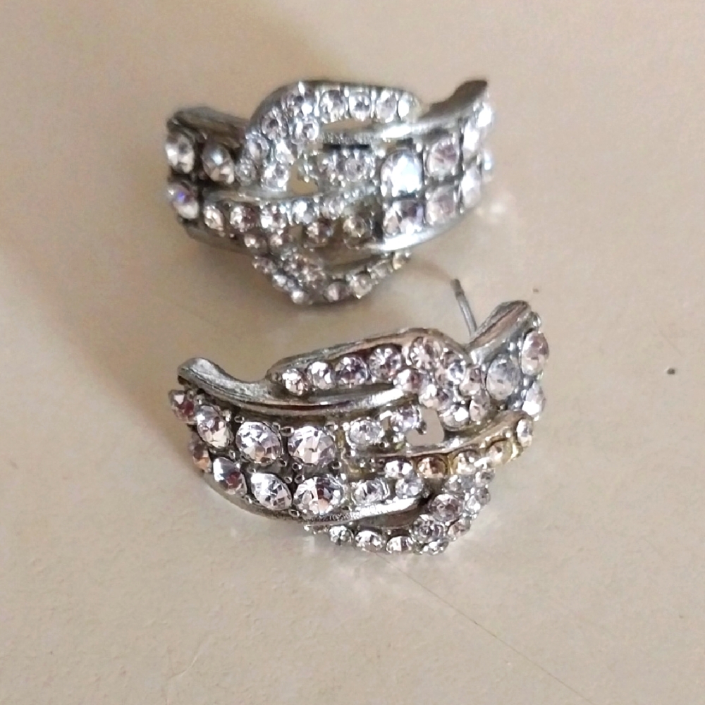 Elegant Silver Crystal Earrings